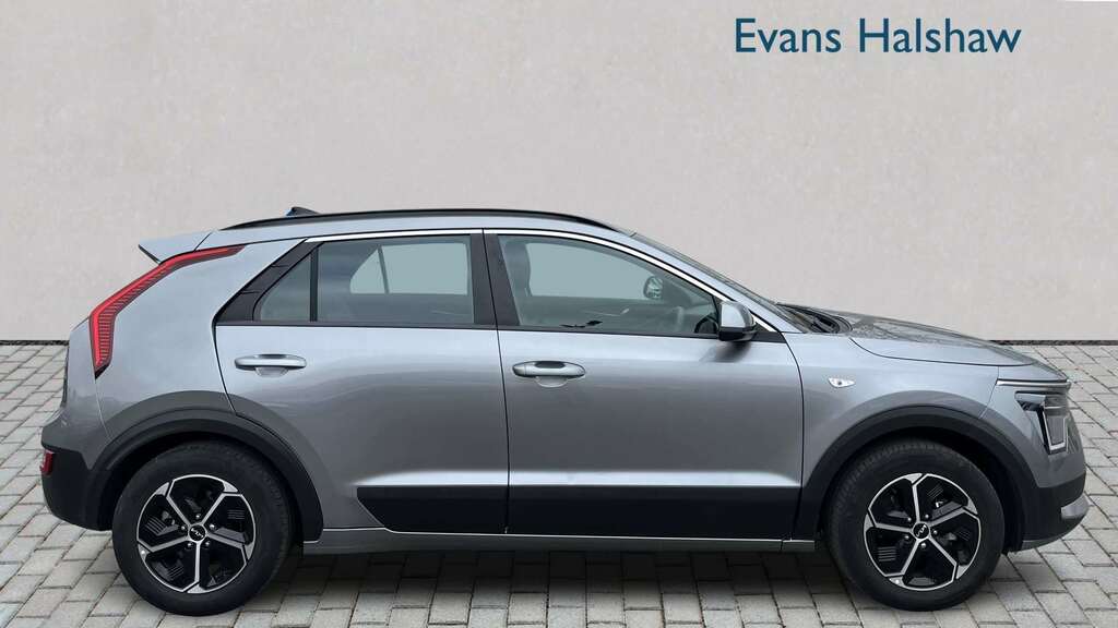 Kia Niro 1.6 Gdi Hybrid 2 Dct 2023 MC72PUA Grey #3
