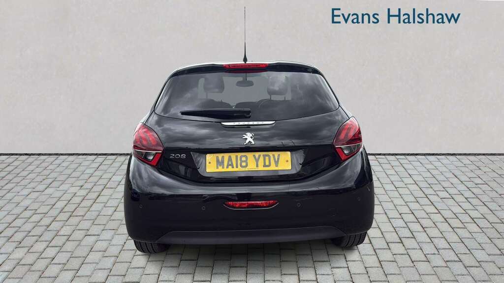 Peugeot 208 1.2 Puretech 82 Allure 2018 MA18YDV Black #5