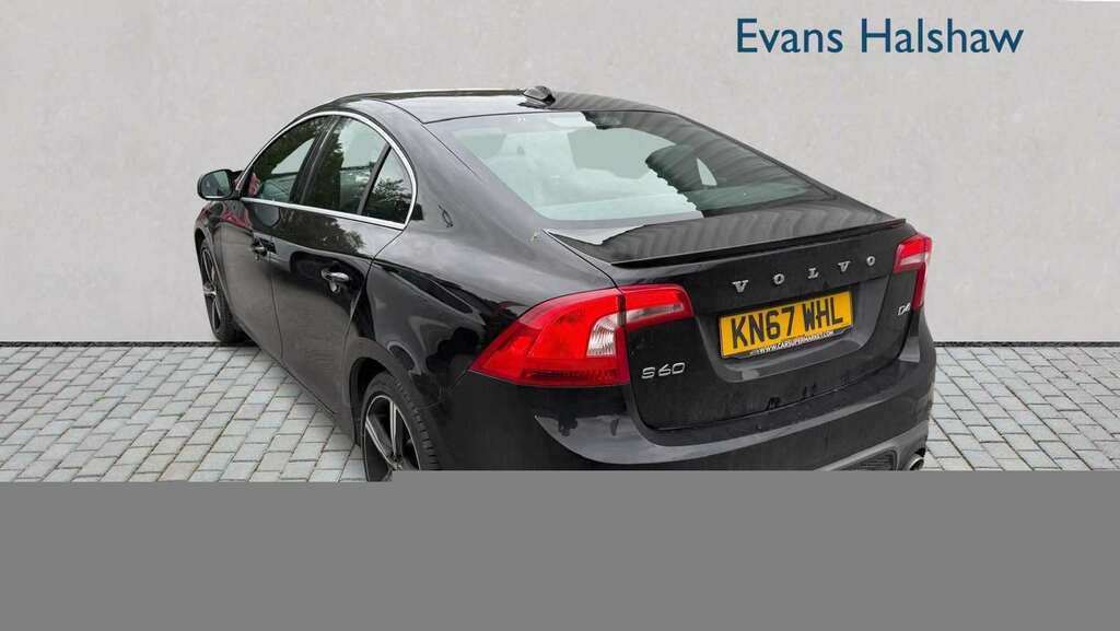 Volvo S60 D4 190 R Design Lux Nav Leather 2017 KN67WHL Black #2
