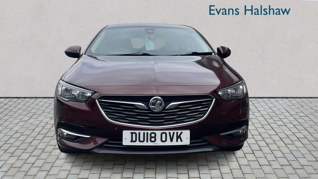 Vauxhall Insignia 2.0 Turbo D Tech Line Nav 2018 DU18OVK Red #4