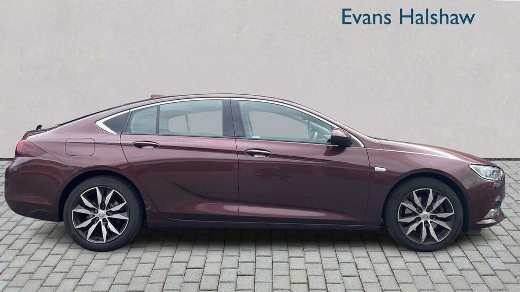 Vauxhall Insignia 2.0 Turbo D Tech Line Nav 2018 DU18OVK Red #3