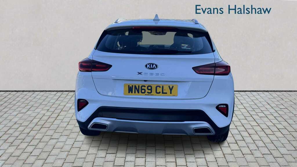 Kia Xceed 1.0T Gdi Isg 2 2020 WN69CLY White #5