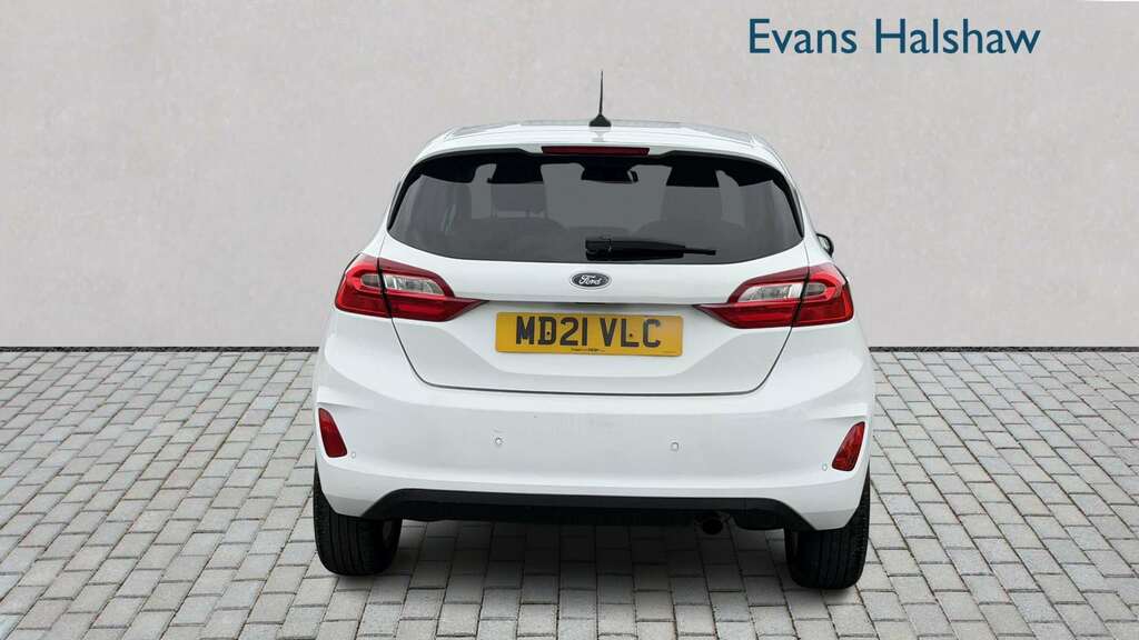Ford Fiesta 1.0 Ecoboost Hybrid Mhev 125 Titanium 2021 MD21VLC White #5