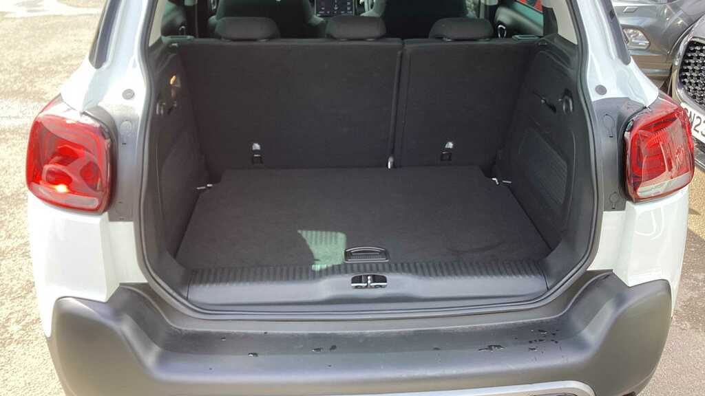 Citroen C3 Aircross 1.2 Puretech 110 Shine 2023 SL23UBF White #5