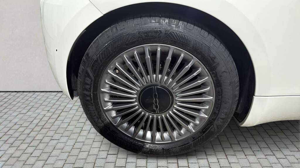 Fiat 500 87Kw Icon 42Kwh 2023 White #6