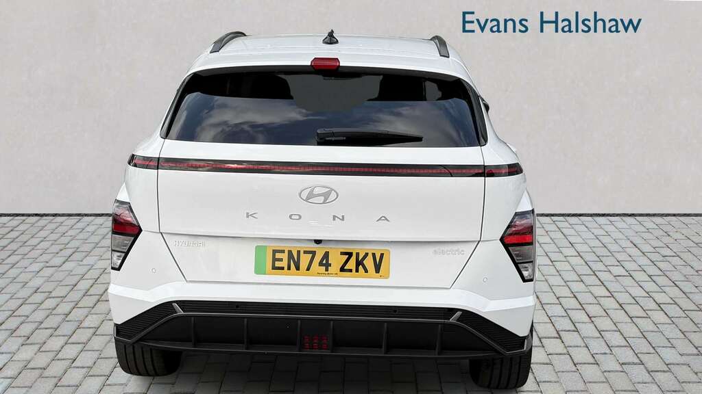 Hyundai Kona 160Kw N Line 65Kwh 2025 EN74ZKV White #5