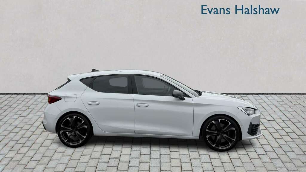 Cupra Leon 2.0 Tsi Vz2 Dsg 2022 White #4