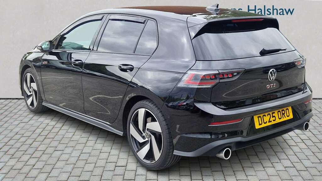 Volkswagen Golf 2.0 Tsi 265 Gti Dsg 2025 DC25ORO Black #2
