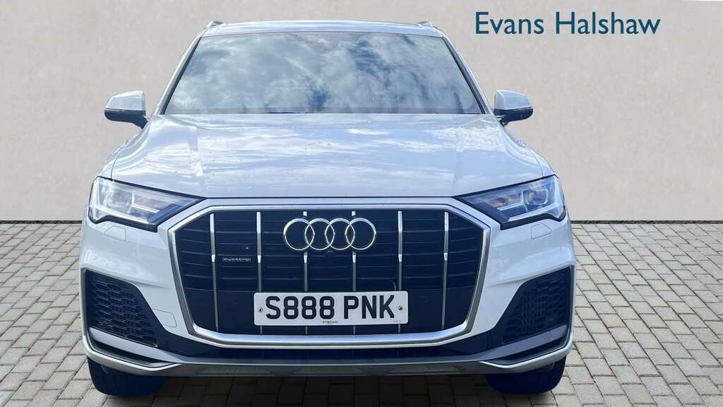 Audi Q7 55 Tfsi Quattro S Line Tiptronic 2023 RY72BVC White #2