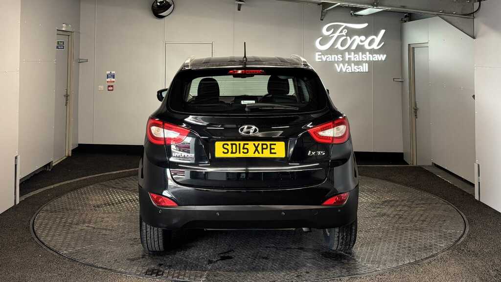 Hyundai Ix35 1.6 Gdi Se 2Wd 2015 Black #6