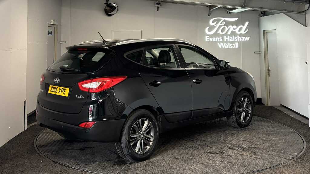Hyundai Ix35 1.6 Gdi Se 2Wd 2015 Black #5