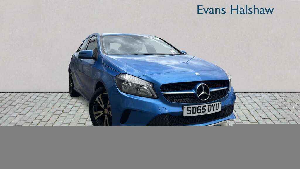 Mercedes-Benz A Class A180 Se 2015 Blue
