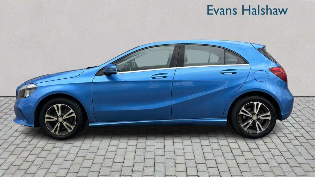 Mercedes-Benz A Class A180 Se 2015 SD65DYU Blue #3