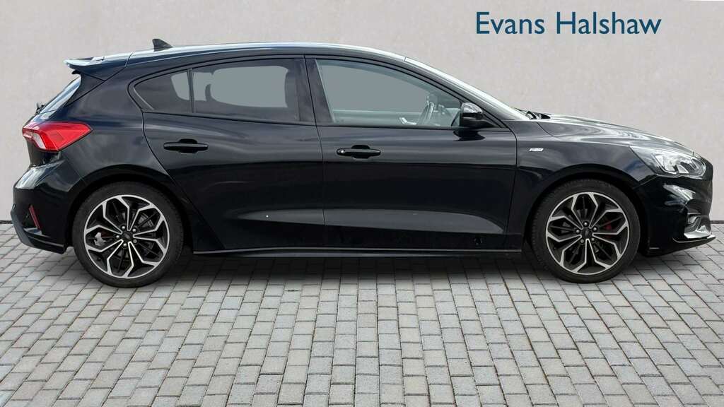 Ford Focus 1.0 Ecoboost 125 St-line X 2019 VF68FHK Black #4