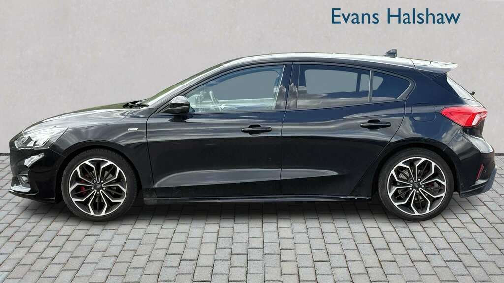 Ford Focus 1.0 Ecoboost 125 St-line X 2019 VF68FHK Black #6