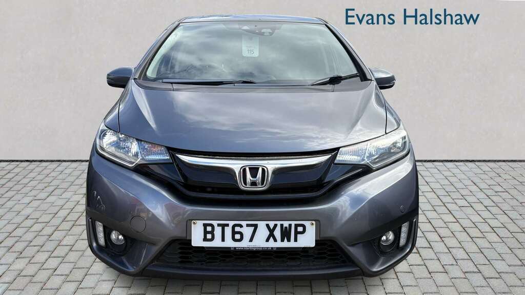 Honda Jazz 1.3 I-vtec Ex Cvt 2017 BT67XWP Grey #3