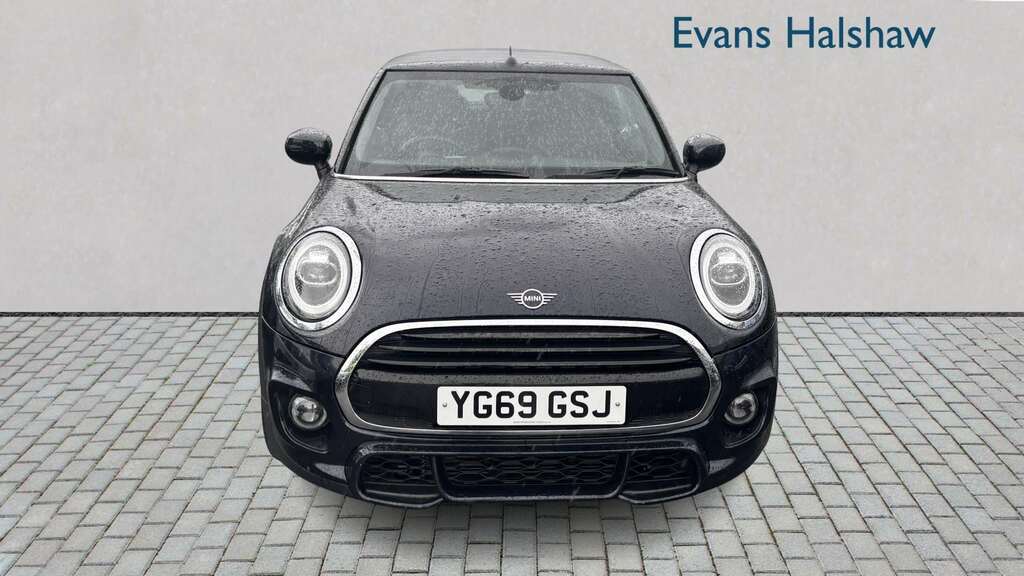 Mini Convertible 1.5 Cooper Sport II 2019 YG69GSJ Black #4