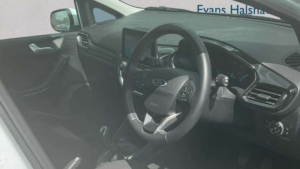 Ford Fiesta 1.0 Ecoboost Hybrid Mhev 125 Titanium 2023 MM23PNX White #6