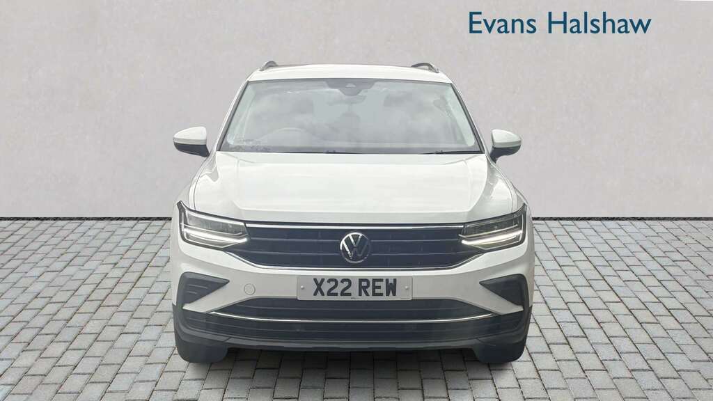 Volkswagen Tiguan 1.5 Tsi Life 2022 YO22UHW White #2