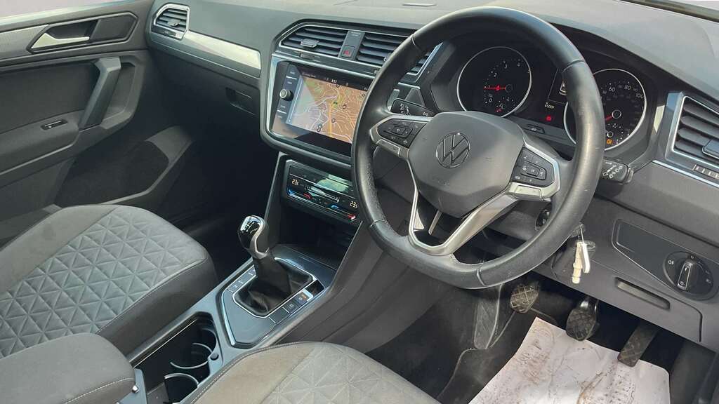 Volkswagen Tiguan 1.5 Tsi Life 2022 YO22UHW White #6