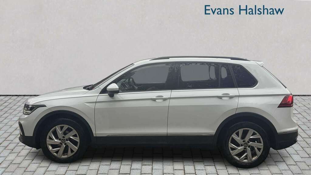 Volkswagen Tiguan 1.5 Tsi Life 2022 YO22UHW White #3