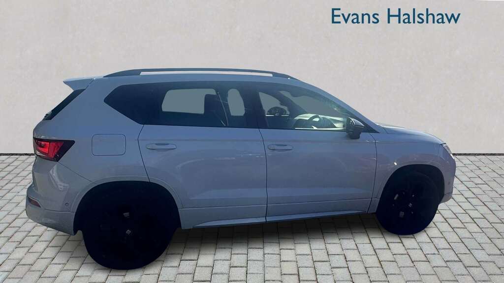 Seat Ateca 2.0 Tdi Fr Black Edition Ez Dsg 2020 KY70GAX White #4