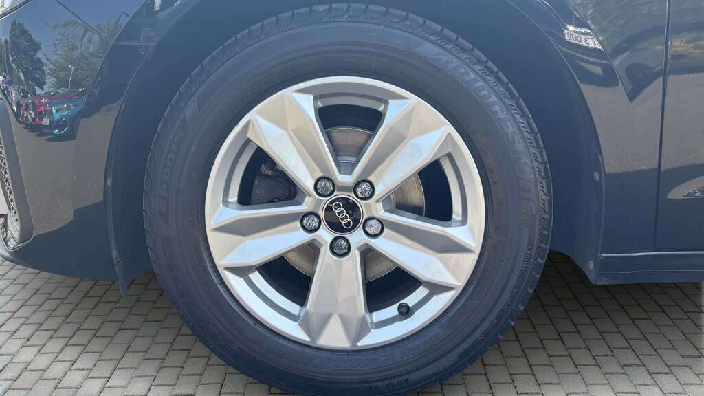 Audi A1 25 Tfsi Technik 2021 NJ21OHG Black #4