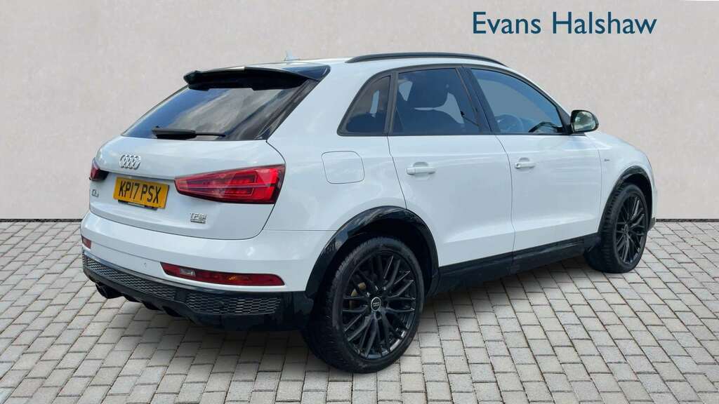 Audi Q3 2.0T Fsi Quattro Black Edition S Tronic 2017 KP17PSX White #2