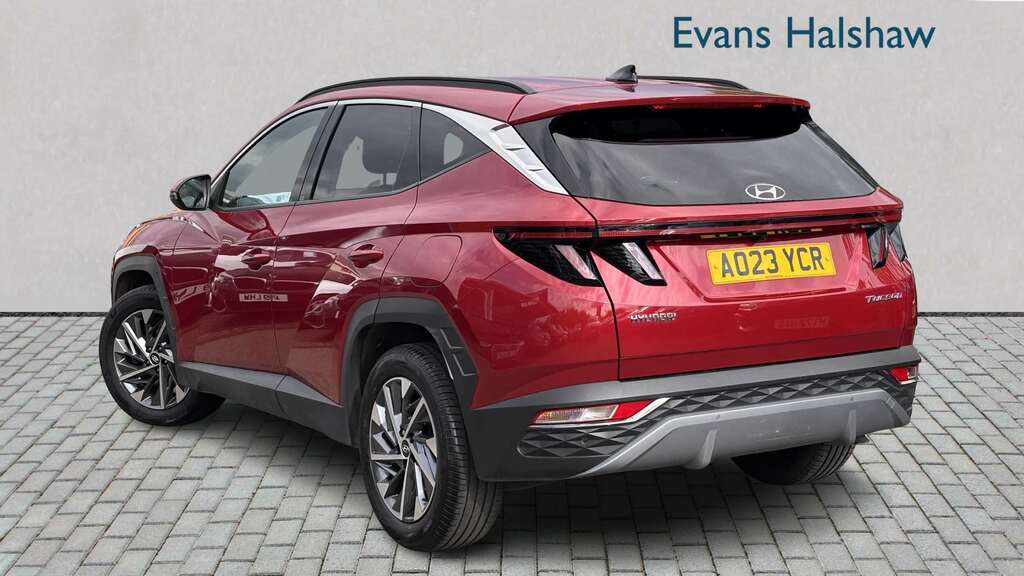 Hyundai Tucson 1.6 Tgdi Premium 2Wd 2023 AO23YCR Red #2