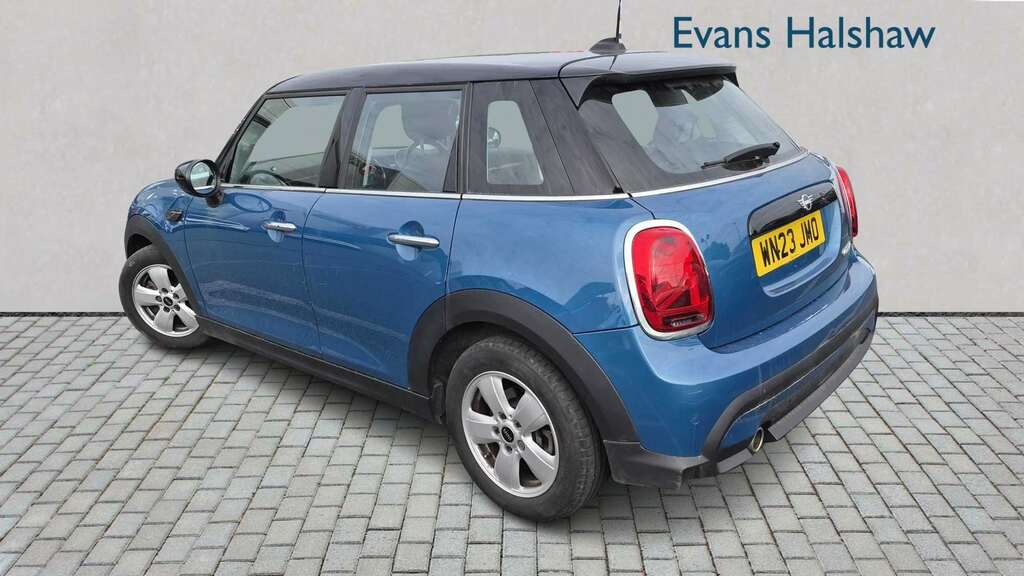 Mini Hatch 1.5 Cooper Classic Premium 2023 WN23JMO Blue #2