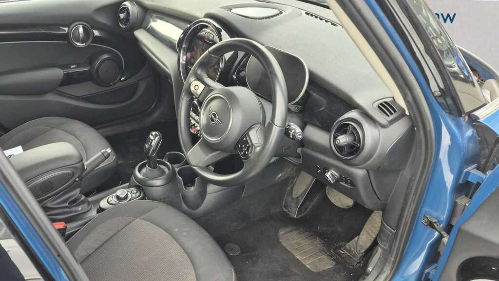 Mini Hatch 1.5 Cooper Classic Premium 2023 WN23JMO Blue #5