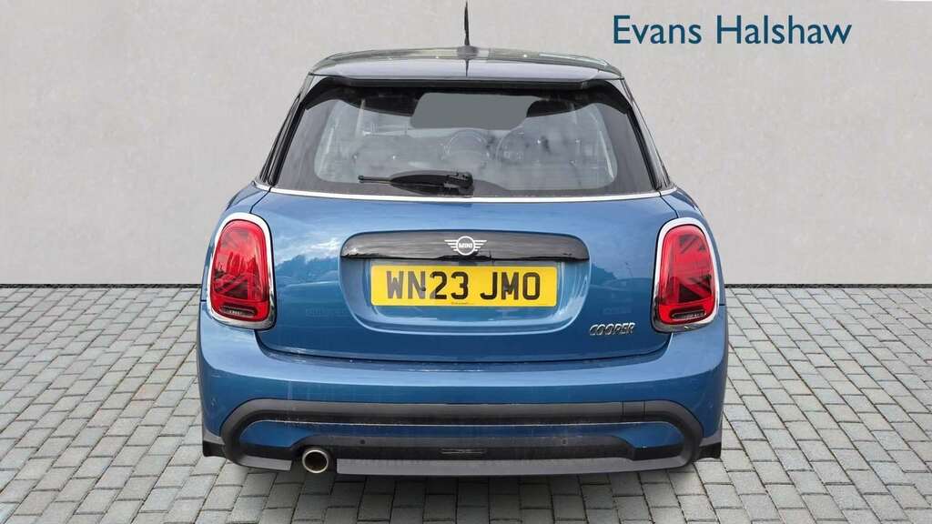 Mini Hatch 1.5 Cooper Classic Premium 2023 WN23JMO Blue #4