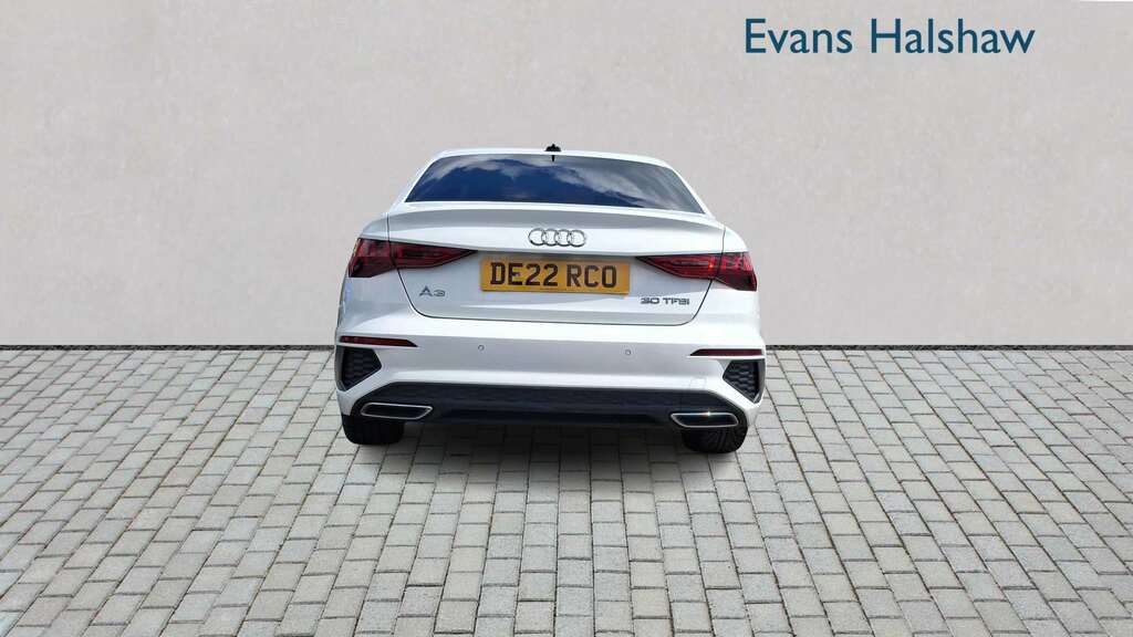 Audi A3 30 Tfsi S Line S Tronic 2022 DE22RCO White #4