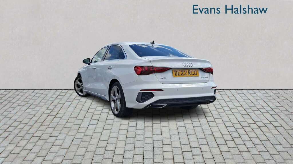 Audi A3 30 Tfsi S Line S Tronic 2022 DE22RCO White #2