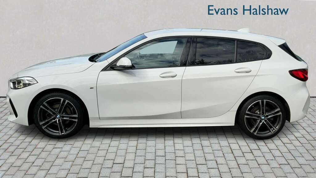 BMW 1 Series 118I 136 M Sport Step Lcp 2022 RX22EUT White #2
