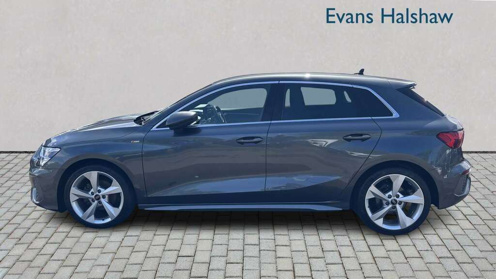 Audi A3 30 Tfsi S Line S Tronic 2023 MJ23XGY Grey #3