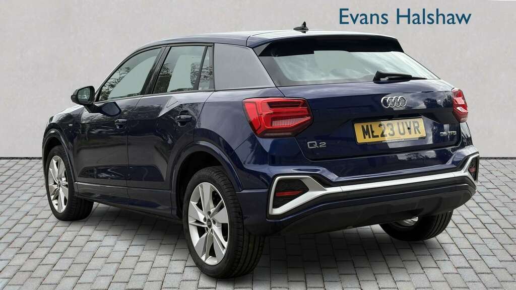 Audi Q2 35 Tfsi S Line S Tronic 2023 ML23UVR Blue #2