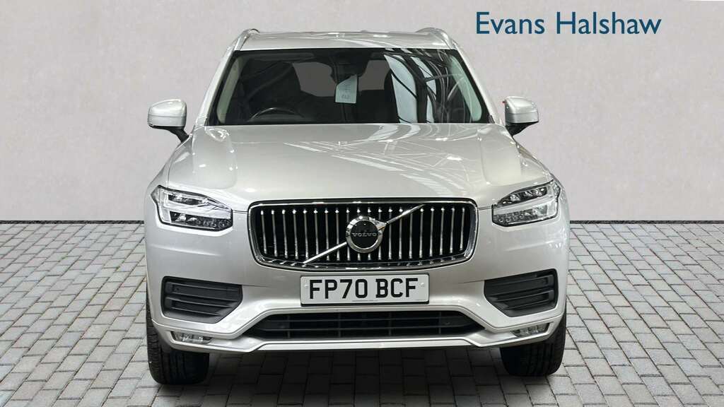 Volvo XC90 2.0 B5p 250 Momentum Awd Gtron 2021 Silver #4