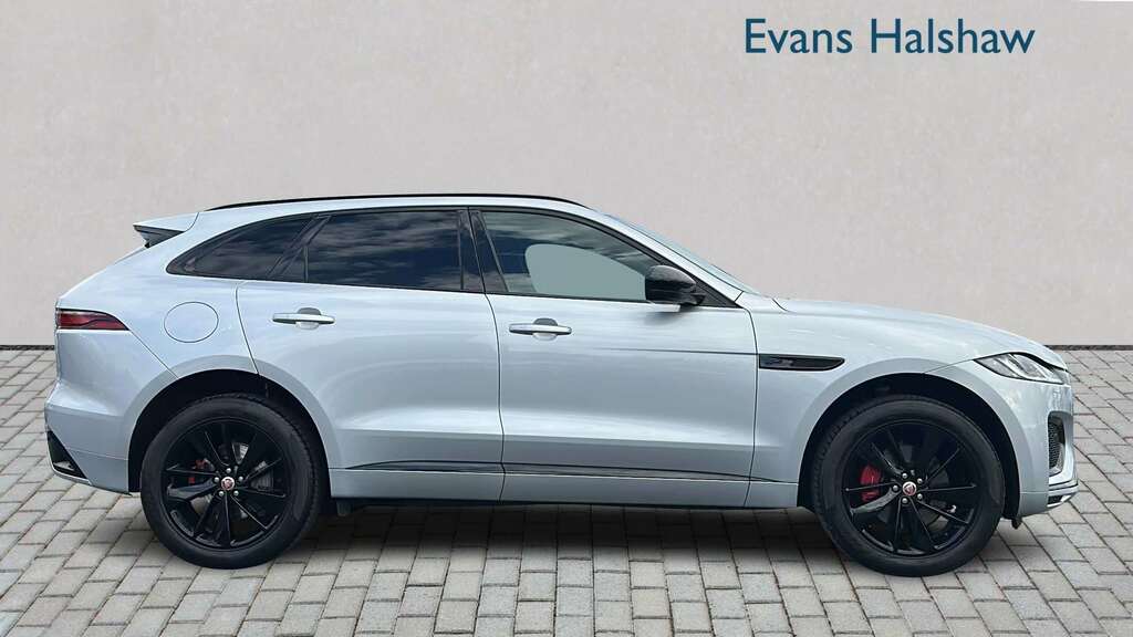 Jaguar F-Pace 2.0 D200 R-dynamic Black Awd 2022 RJ22YST Silver #6
