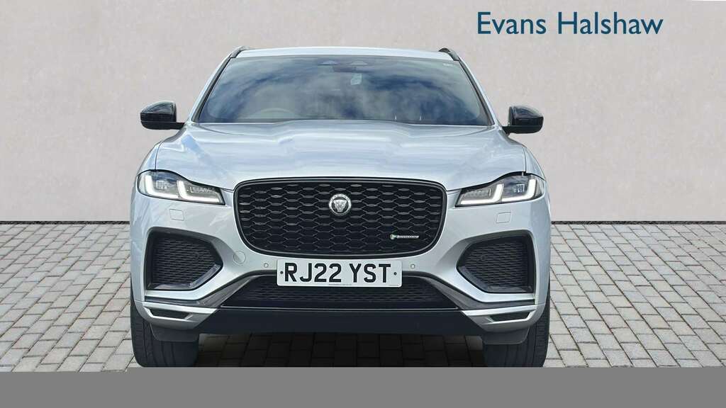 Jaguar F-Pace 2.0 D200 R-dynamic Black Awd 2022 RJ22YST Silver #4