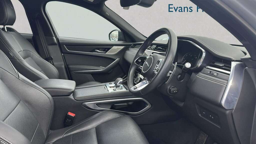 Jaguar F-Pace 2.0 D200 R-dynamic Black Awd 2022 RJ22YST Silver #3
