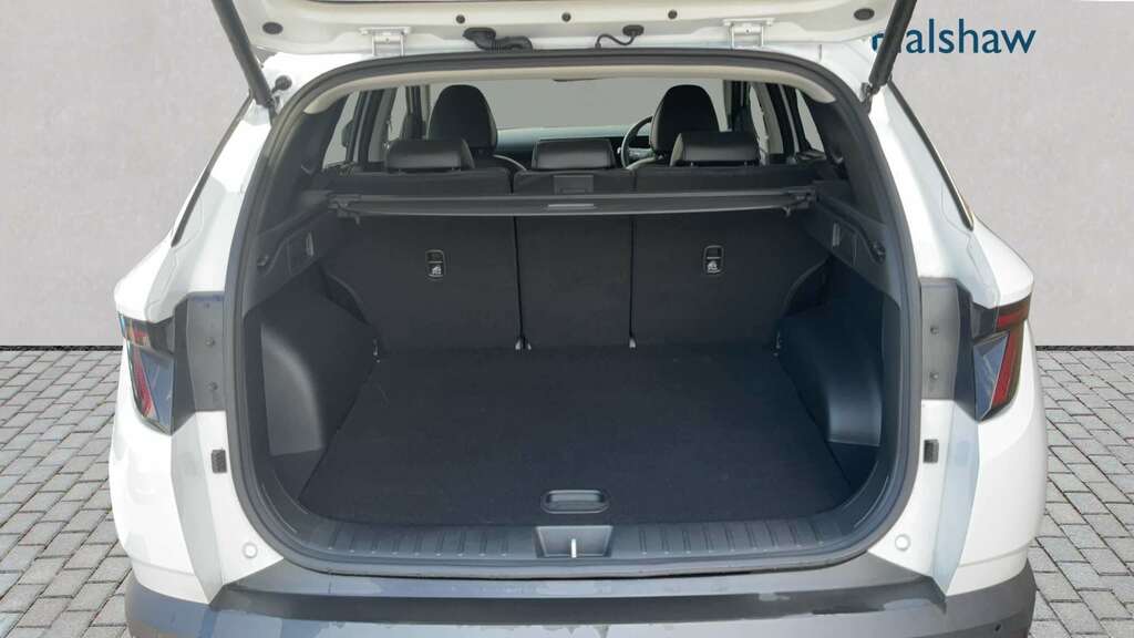 Hyundai Tucson 1.6T Hybrid Ultimate 2025 FE25LVX White #6