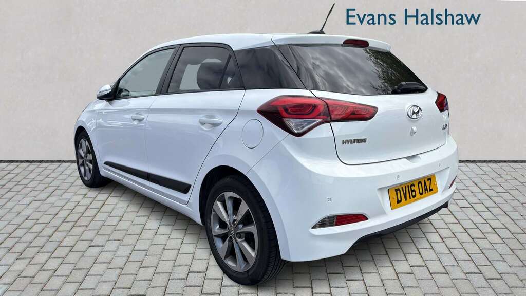 Hyundai I20 1.0T Gdi Premium Nav 2016 DV16OAZ White #3