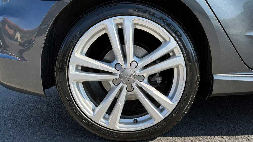 Audi A3 2.0 Tdi S Line 2014 YN14RHO Grey #4