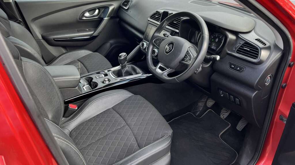 Renault Kadjar 1.3 Tce Iconic 2020 SB69UEN Red #4