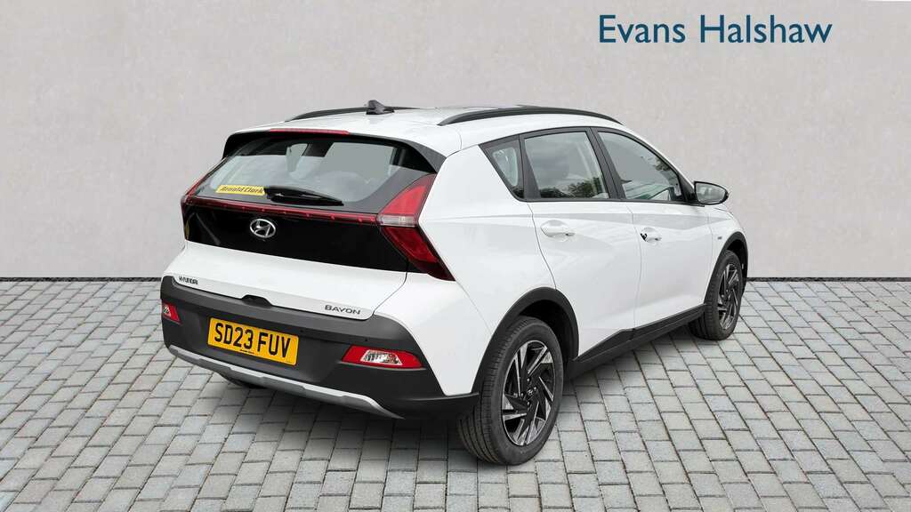 Hyundai Bayon 1.0 Tgdi 48V Mhev Se Connect 2023 SD23FUV White #4