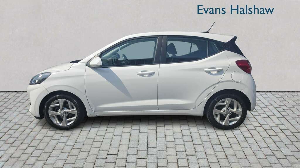 Hyundai I10 1.2 Mpi Se Connect 2022 FY22UKO White #3