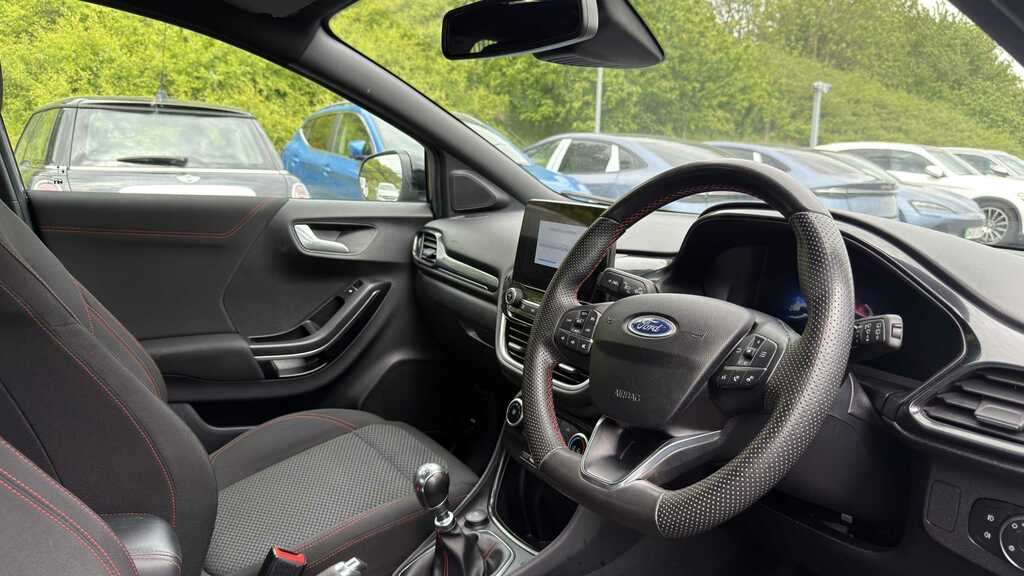 Ford Puma 1.0 Ecoboost Hybrid Mhev St-line 2023 MT23YKX Black #3