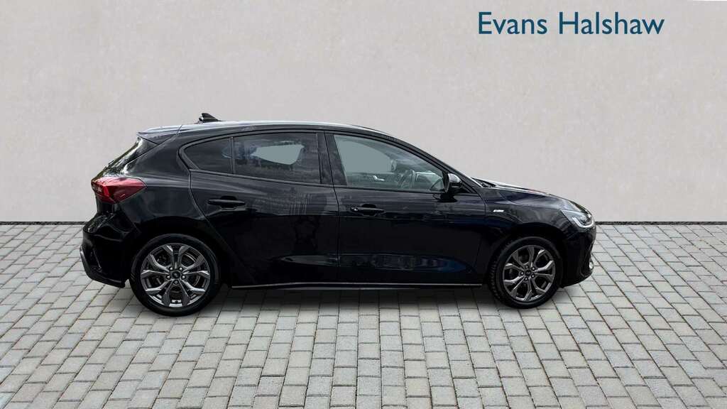 Ford Focus 1.0 Ecoboost Hybrid Mhev 155 St-line Edition 2 DE23LVP Black #4