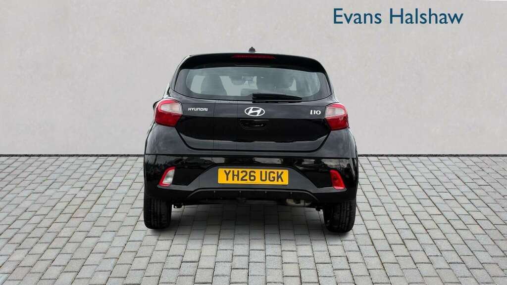Hyundai I10 1.0 63 Advance Nav 2026 YH26UGK Black #4